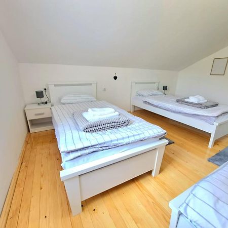 Bed and Breakfast Sobe Zizi Яйце Экстерьер фото