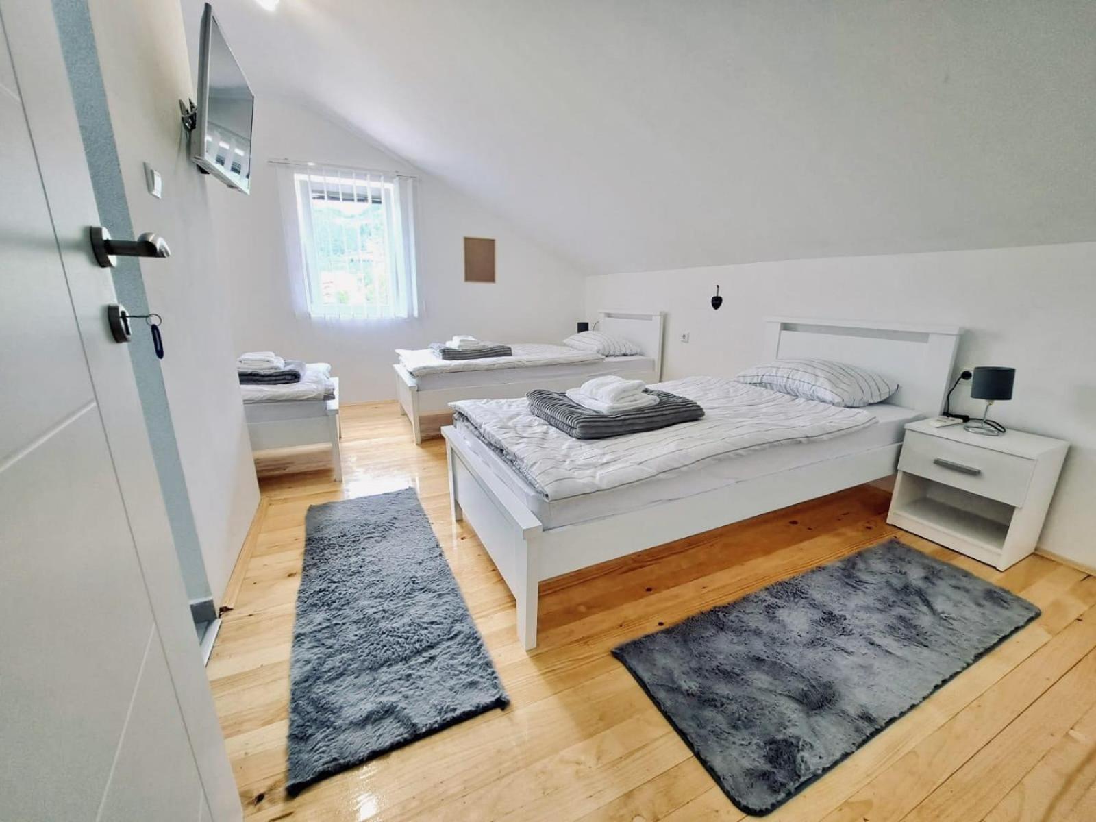 Bed and Breakfast Sobe Zizi Яйце Экстерьер фото