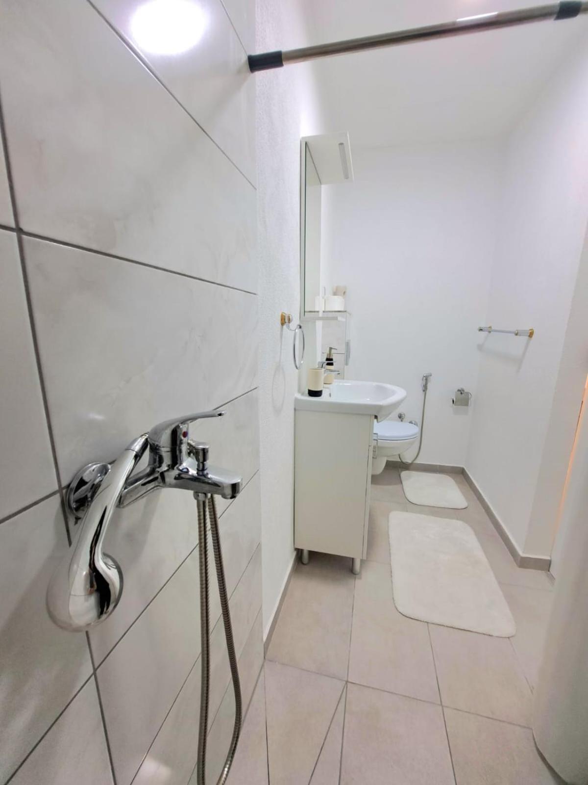 Bed and Breakfast Sobe Zizi Яйце Экстерьер фото